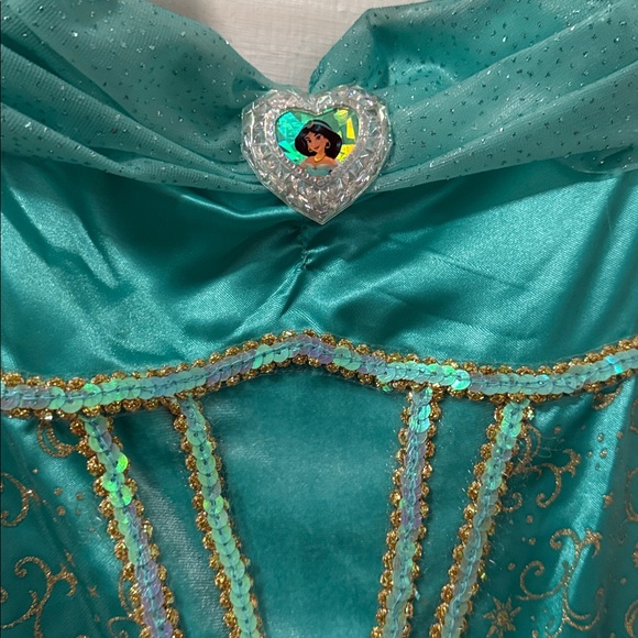 Disney’s Princess Jasmine One Piece Costume - size 4-6 - Picture 2 of 6
